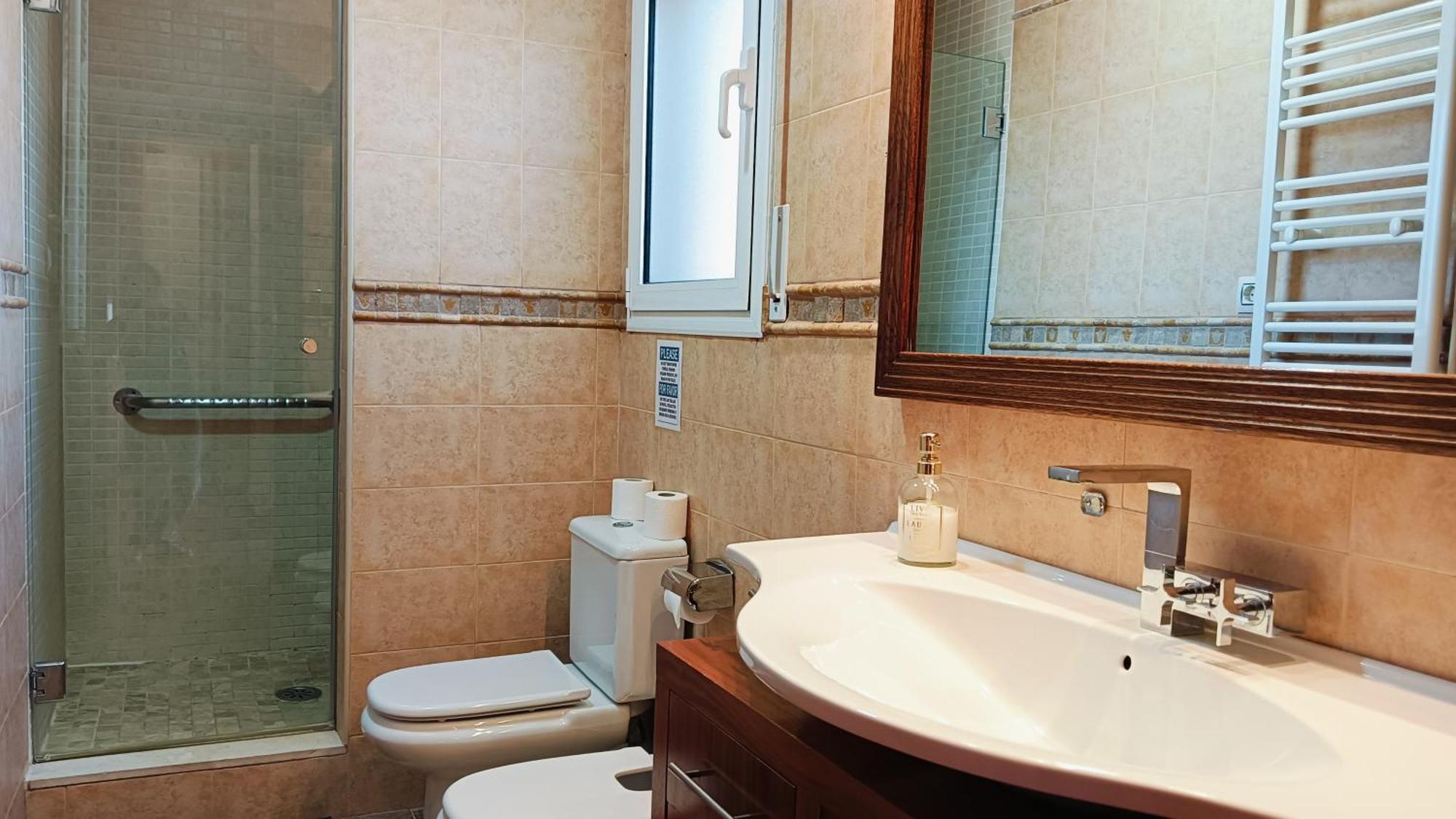 Villa Du Lac Speciale Pour Famille Avec Enfant Riudecanyes Exterior photo