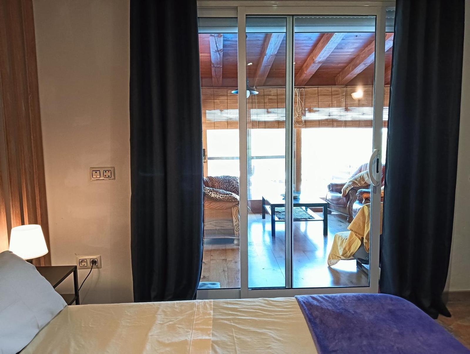 Villa Du Lac Speciale Pour Famille Avec Enfant Riudecanyes Exterior photo